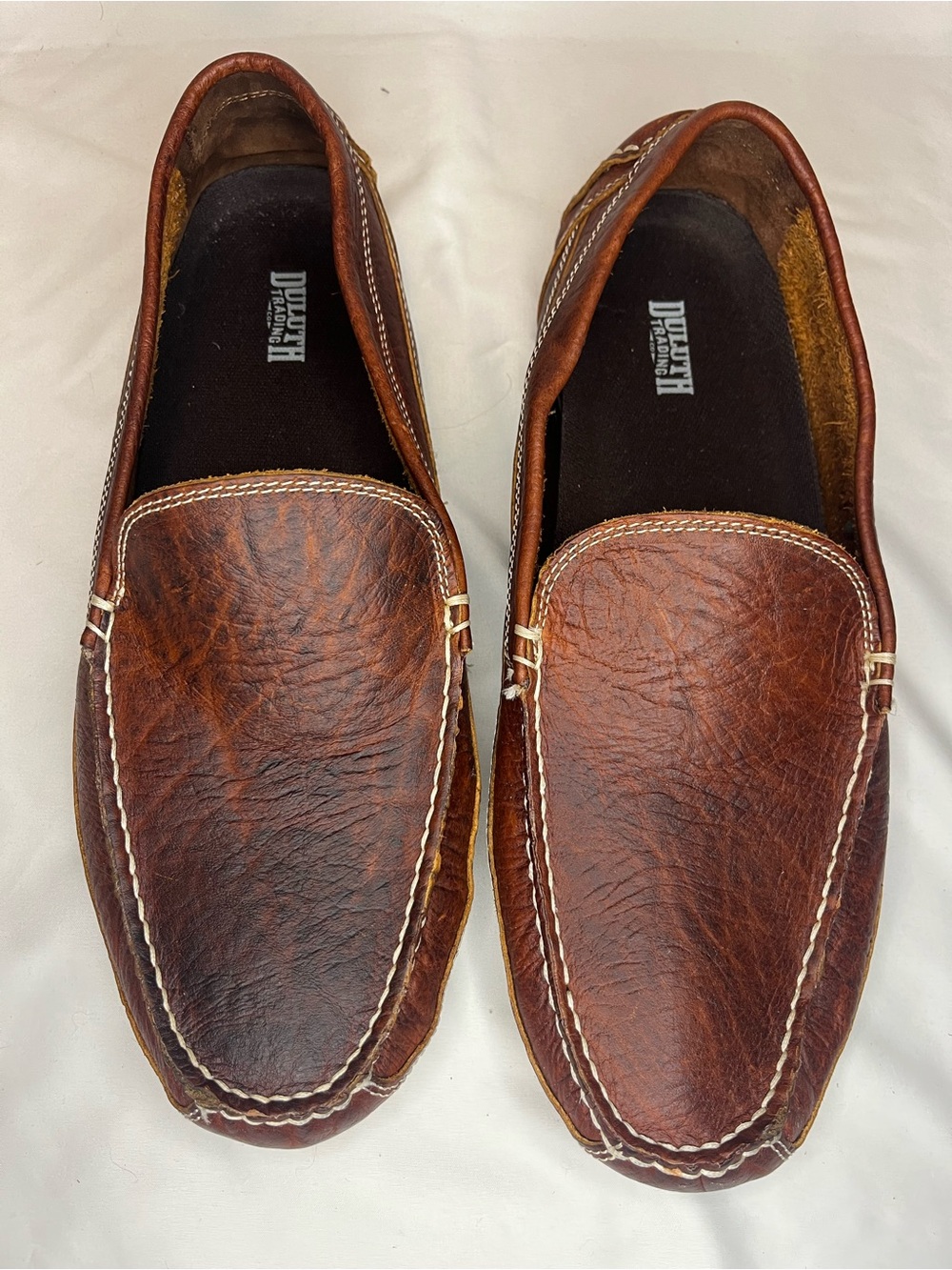 Duluth Trading Co Men's Chestnut Brown Leather Slip-On Loafers Read Description